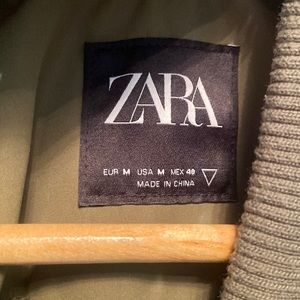 Good condition. Great color way. 10/10 Like new.